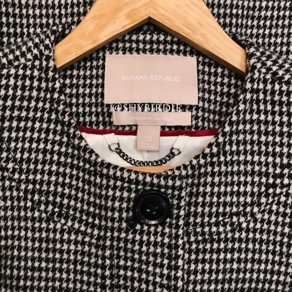 Banana Republic Collarless Houndstooth Wool Coat - Picture 6 of 15